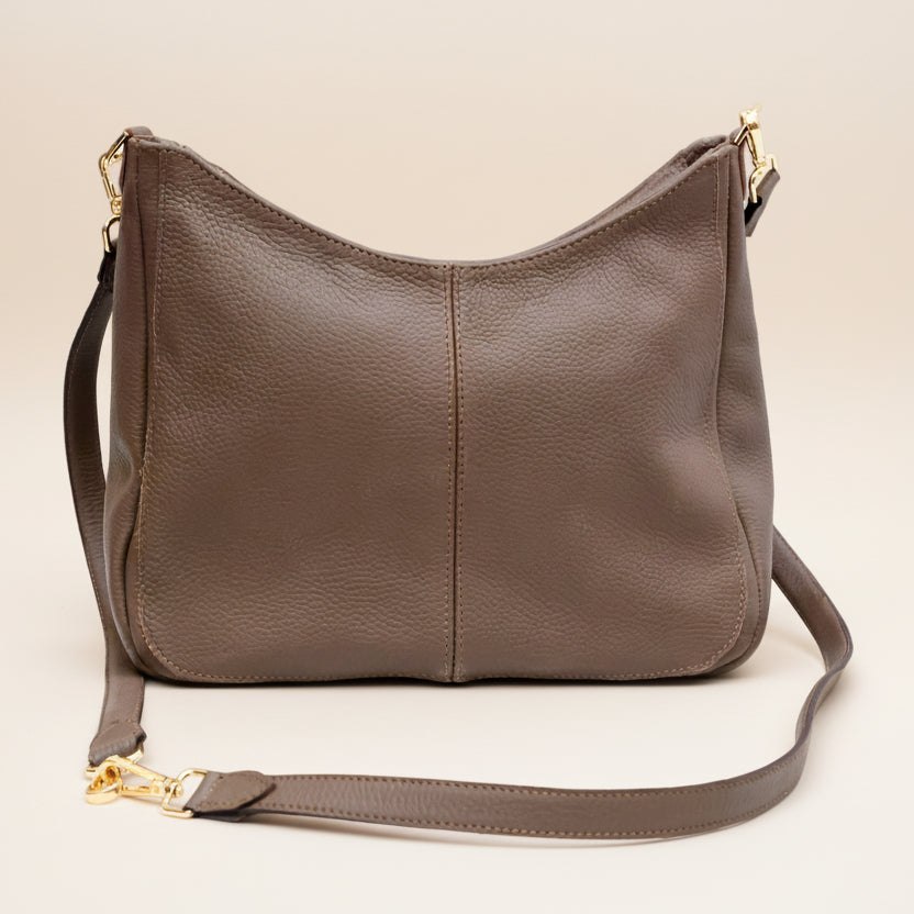 Kira shoulder bag in Rocky road natural dyed milled leather