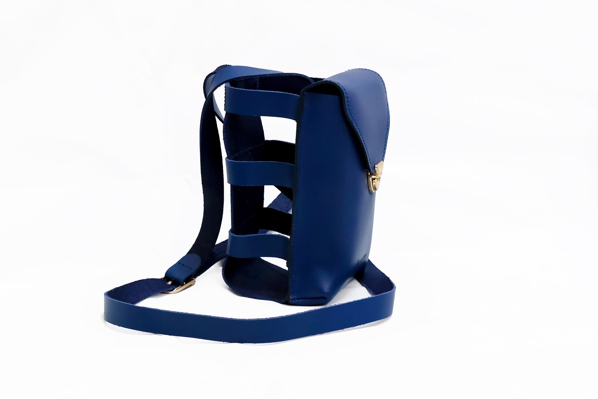 Dirisha bottle plus phone holder made with smooth leather